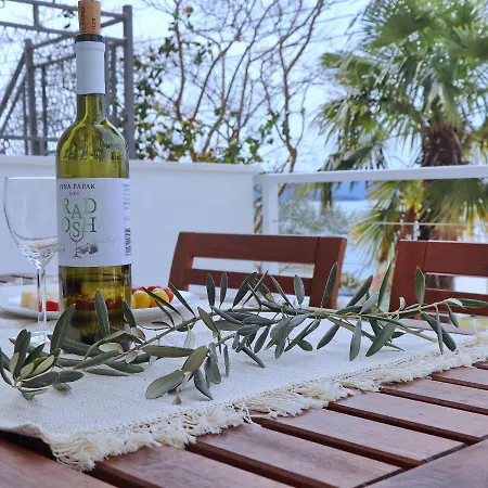 Holiday home Rosemary *